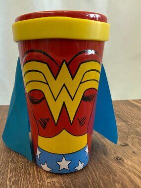 Wonder Woman Mug With Cape DC
